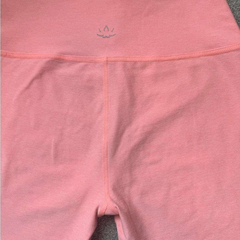 Beyond Yoga Spacedye Keep Pace 5" Biker Short Electric Peach - Picture 3 of 6